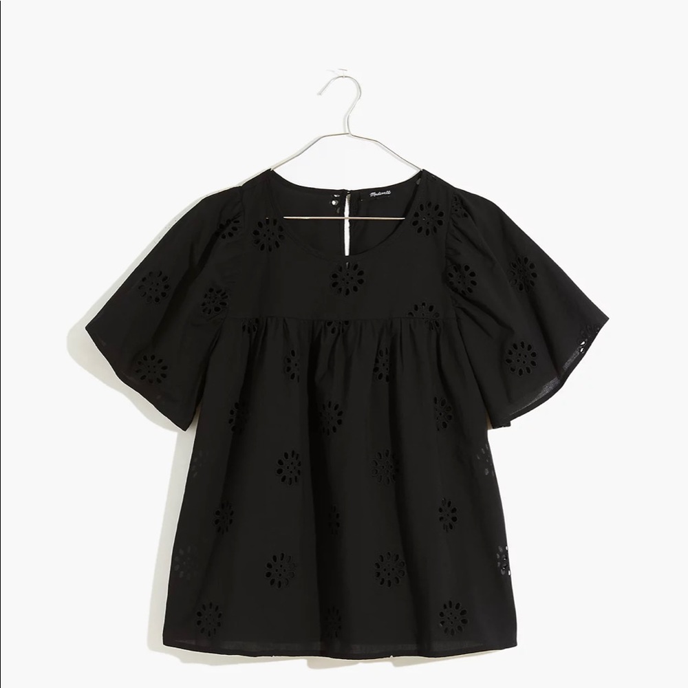 Madewell Daisy Eyelet Flutter Sleeve Yoke Top